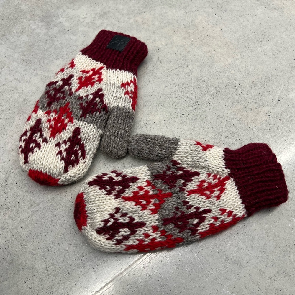 Wilfred 100% Wool Mittens - Made in Nepal🇳🇵